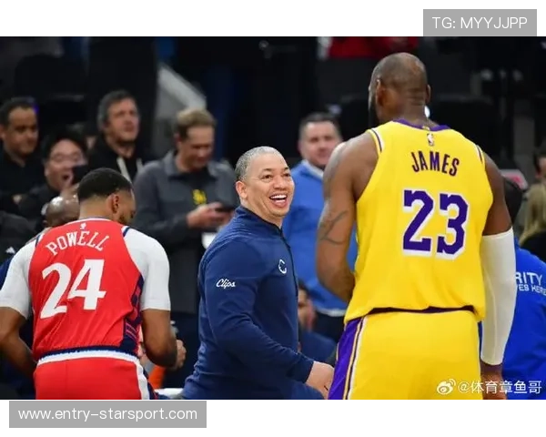 NBA：湖人25分逆转，詹姆斯化身“不老神话”