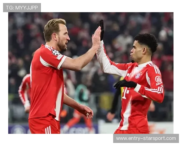 拜仁二线进攻层次丰富，后插积极，拜仁一线队