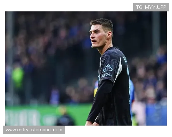 希克：关键比赛中后卫们站出来了，我们非常需要这种稳定性，希克进球