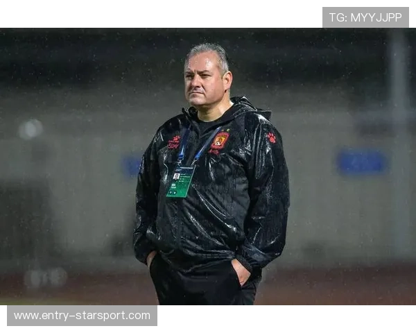 阿雷格里亚凌空抽射助广州队取胜 阿雷格里亚凌空抽射助广州队取胜